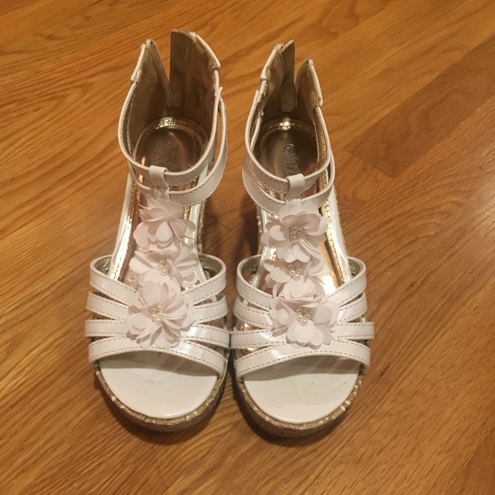 Dress wedge sandals